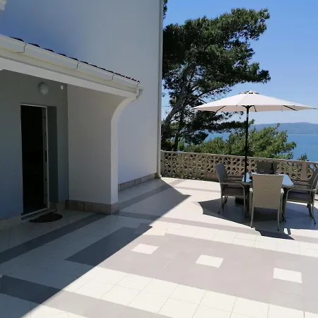 アパート Josip 2