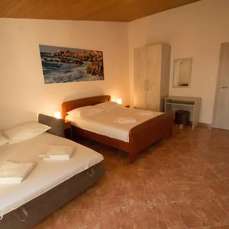 Josip 2 Apartamento Brela